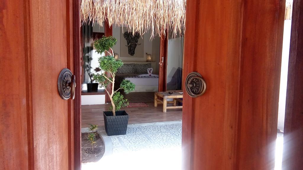 Rumah Cahaya Gili Trawangan Exterior foto