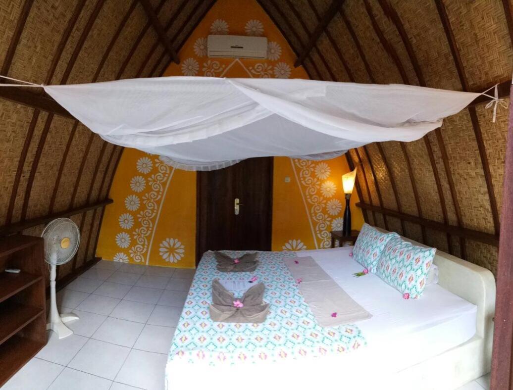 Rumah Cahaya Gili Trawangan Exterior foto