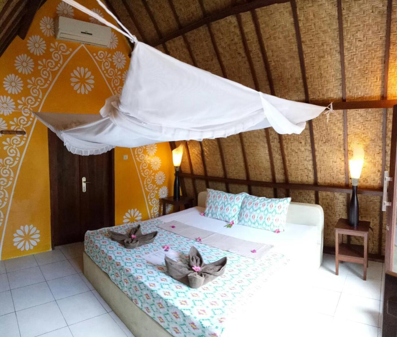 Rumah Cahaya Gili Trawangan Exterior foto